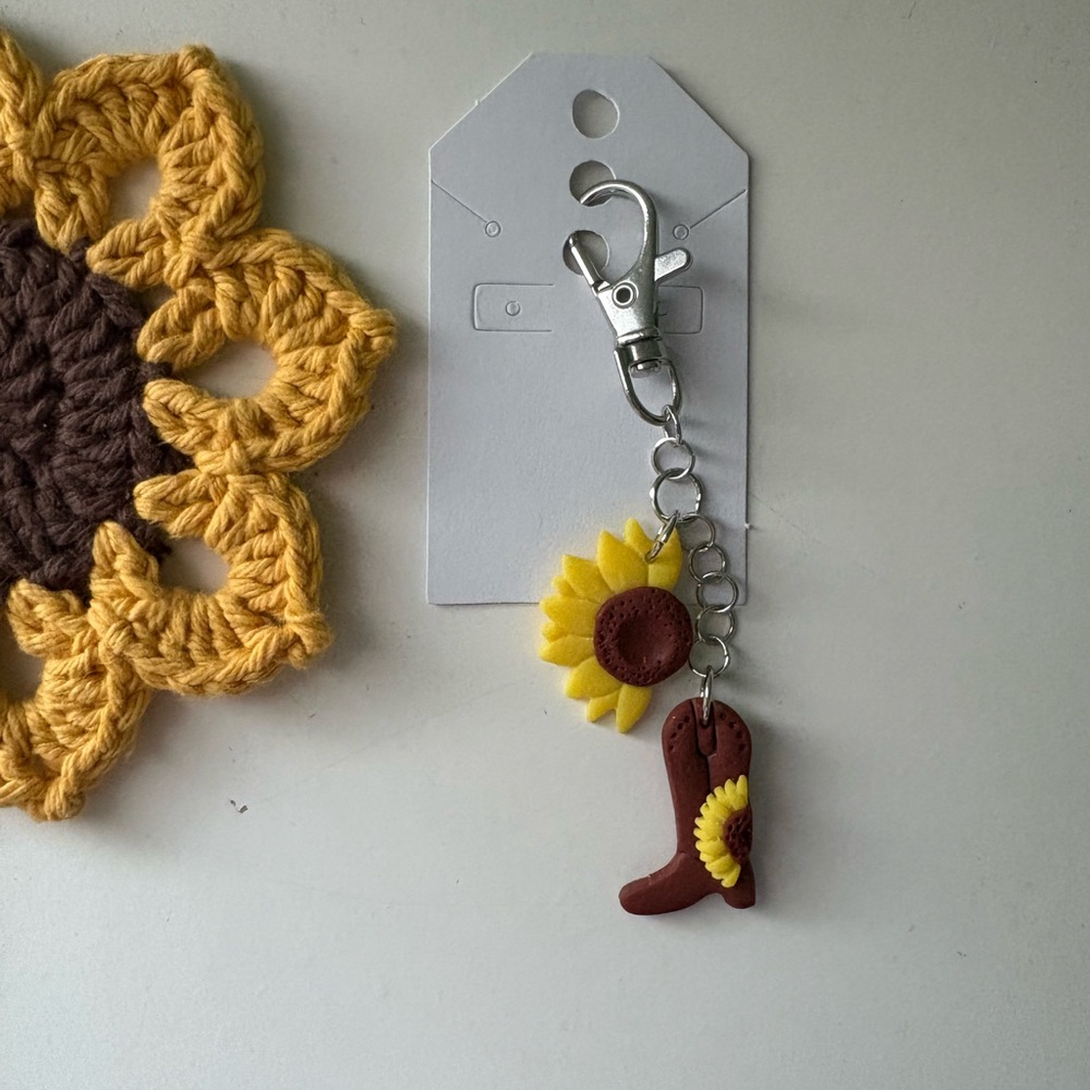 NWT Sunflower & Boot Keychain